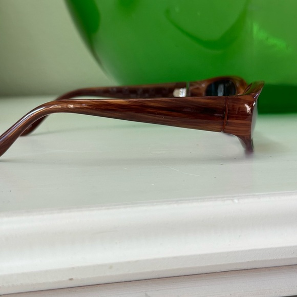 Liz Claiborne Sunglasses Vintage 90s/ Y2K brown Glam Skinny lens - Picture 4 of 5